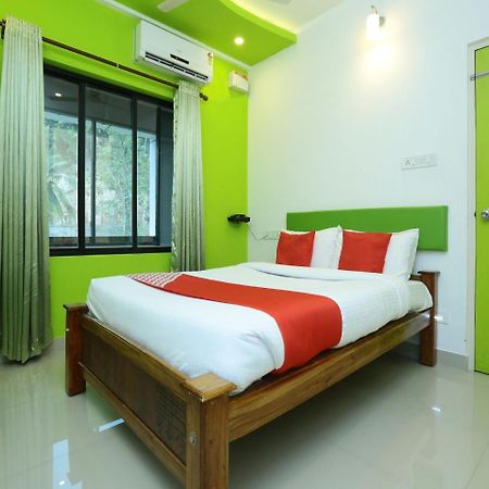 Oyo 9557 Near Kims Hospital Otel Thiruvananthapuram Dış mekan fotoğraf