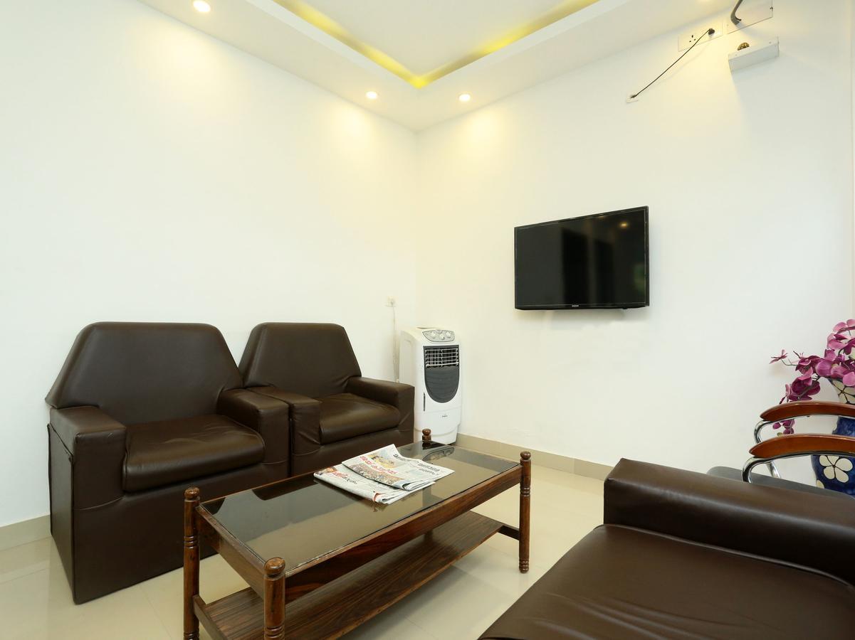 Oyo 9557 Near Kims Hospital Otel Thiruvananthapuram Dış mekan fotoğraf